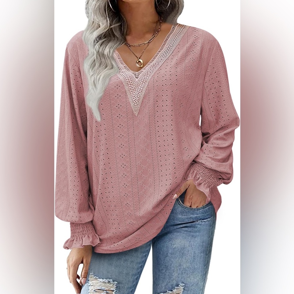 IN'VOLAND Lace V Neck Smocked Puff Long Sleeve Blouse